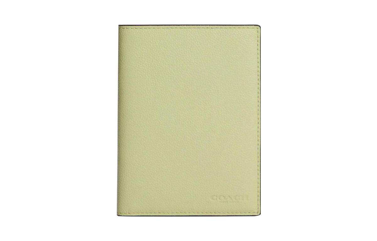 https://d2cva83hdk3bwc.cloudfront.net/93604-QBUC0-coach-passport-case-passport-holders-green-1.jpg