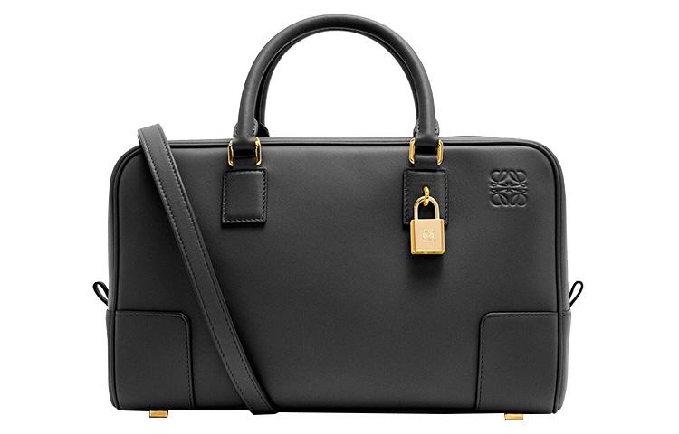 https://d2cva83hdk3bwc.cloudfront.net/A039N08X01-1100-loewe-amazona-handbags-1.jpg