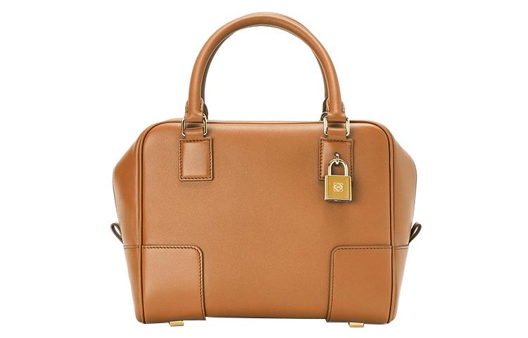 https://d2cva83hdk3bwc.cloudfront.net/A039N10X03-2586-loewe-amazona-19-square-bag-in-nappa-calfskin-warm-desert-1.jpg