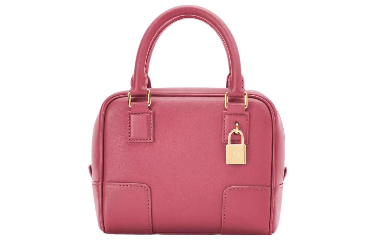 https://d2cva83hdk3bwc.cloudfront.net/A039N21X01-2823-loewe-amazona-handbags-1.jpg