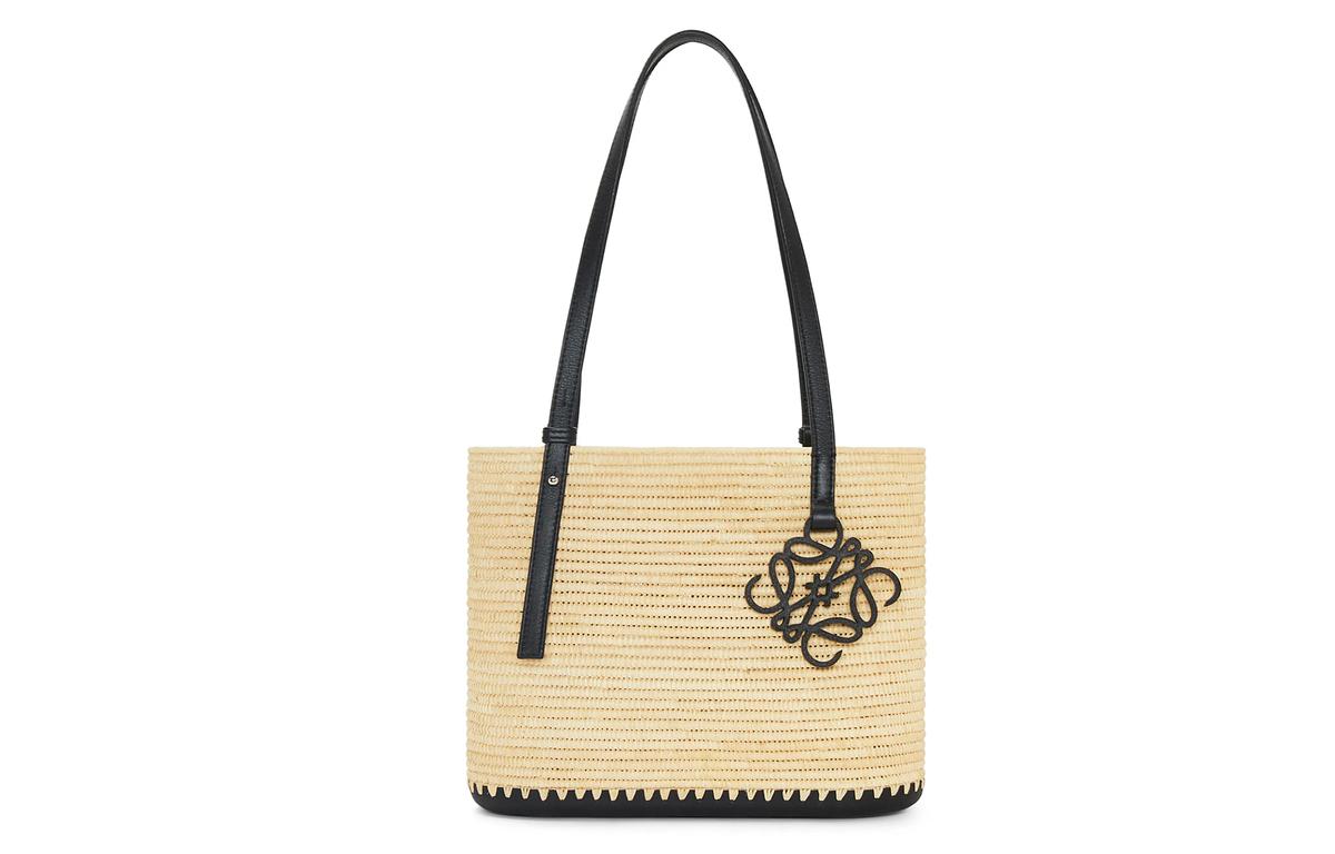 https://d2cva83hdk3bwc.cloudfront.net/A223099X29-2165-loewe-basket-cow-leather-handbags-shoulder-bags-women-s-natural-black-1.jpg
