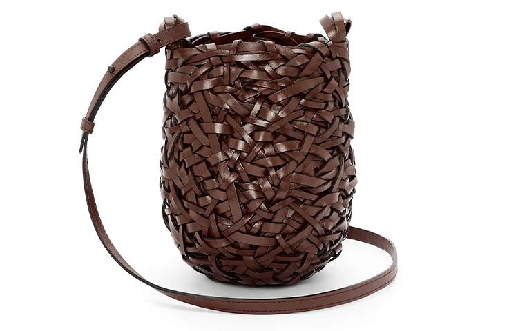 https://d2cva83hdk3bwc.cloudfront.net/A223S92XAM-3131-loewe-crossbody-bags-1.jpg