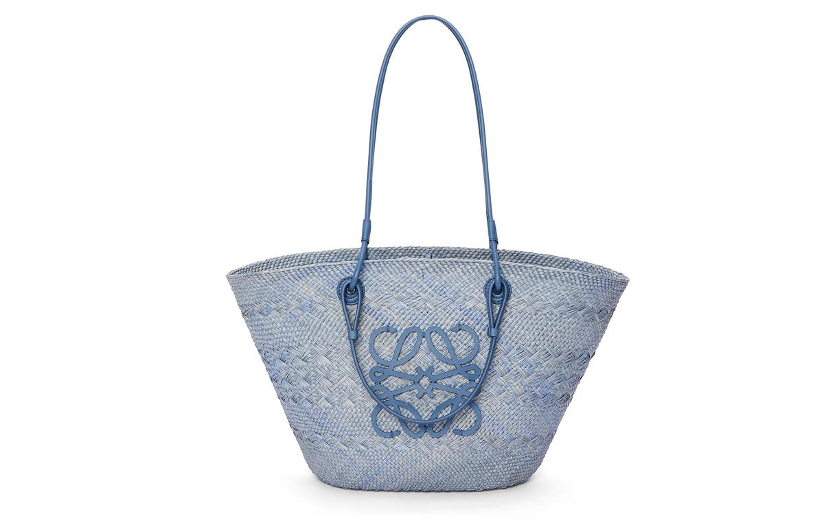 https://d2cva83hdk3bwc.cloudfront.net/A223T43X27-8798-loewe-iracap-palm-fiber-with-cow-leather-handbag-shoulder-bag-women-s-denim-blue-1.jpg