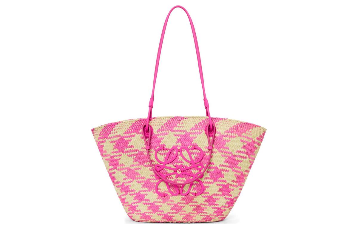 https://d2cva83hdk3bwc.cloudfront.net/A223T43X55-2671-loewe-anagram-basket-calfskin-handbag-shoulder-bag-women-s-natural-color-fuchsia-1.jpg
