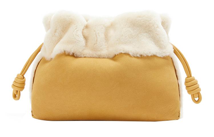 https://d2cva83hdk3bwc.cloudfront.net/A411FC1X34-3649-loewe-flamenco-shoulder-bags-1.jpg