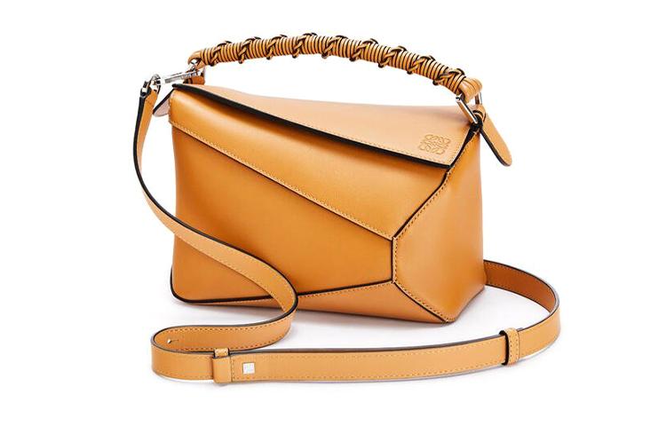 https://d2cva83hdk3bwc.cloudfront.net/A510P60X01-2586-loewe-puzzle-handbags-1.jpg