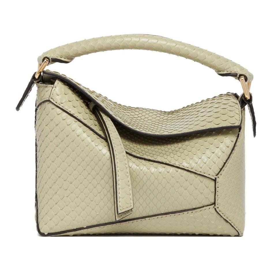 https://d2cva83hdk3bwc.cloudfront.net/A510P88X11-1660-loewe-leather-shoulder-bag-crossbody-bag-handbag-mini-women-s-green-1.jpg