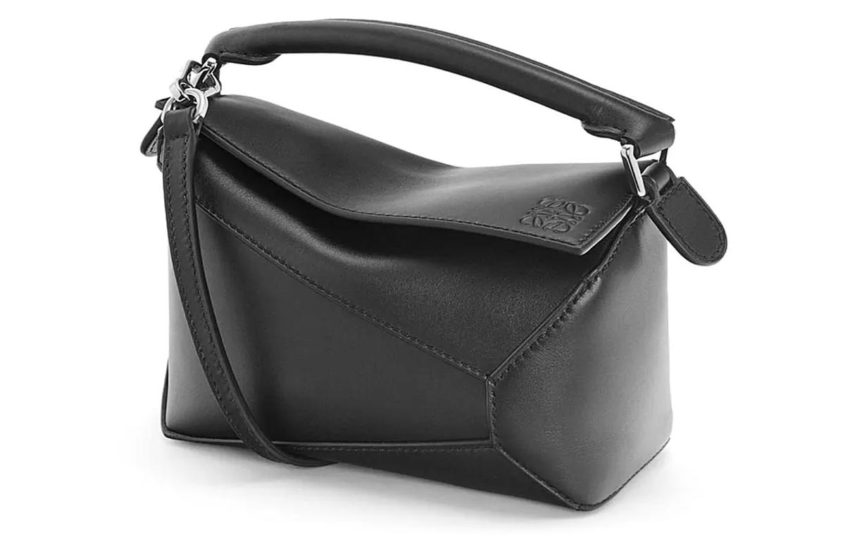 https://d2cva83hdk3bwc.cloudfront.net/A510P88X14-1100-loewe-satin-cow-leather-shoulder-bag-crossbody-bag-handbag-mini-women-s-black-1.jpg