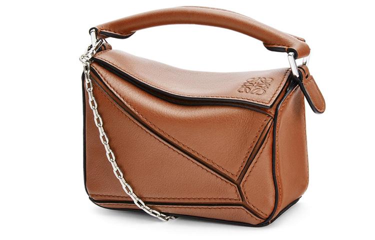https://d2cva83hdk3bwc.cloudfront.net/A510U98X01-2530-loewe-puzzle-handbags-1.jpg