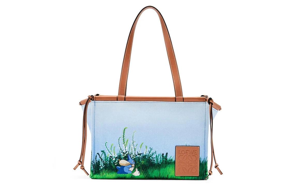 https://d2cva83hdk3bwc.cloudfront.net/A612A93X03-5140-loewe-cushion-tote-handbags-1.jpg