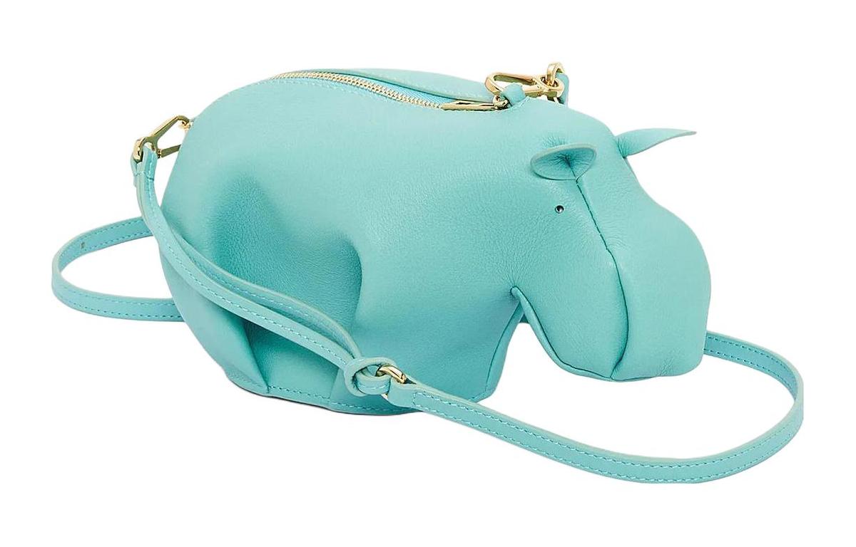 https://d2cva83hdk3bwc.cloudfront.net/A623439X01-4831-loewe-crossbody-bags-1.jpg