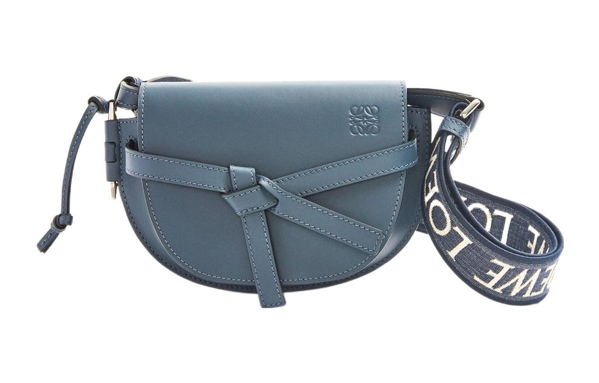 https://d2cva83hdk3bwc.cloudfront.net/A650N46X13-6901-loewe-crossbody-bags-1.jpg