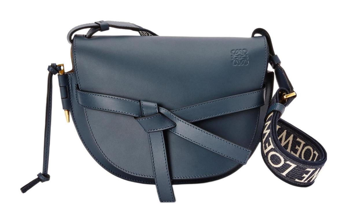https://d2cva83hdk3bwc.cloudfront.net/A650T20X40-1809-loewe-gate-shoulder-bags-1.jpg