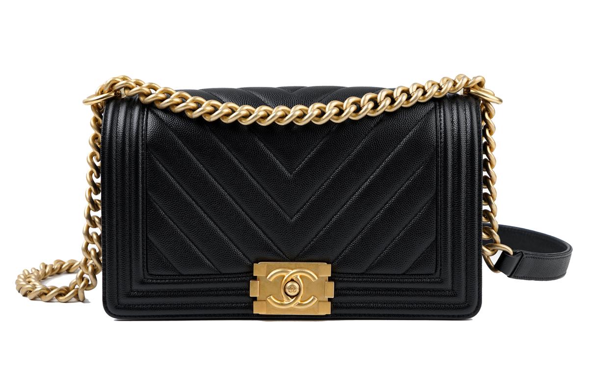 https://d2cva83hdk3bwc.cloudfront.net/A67086-B00315-94305-chanel-leboy-cow-leather-shoulder-bag-crossbody-bag-medium-size-women-s-black-1.jpg