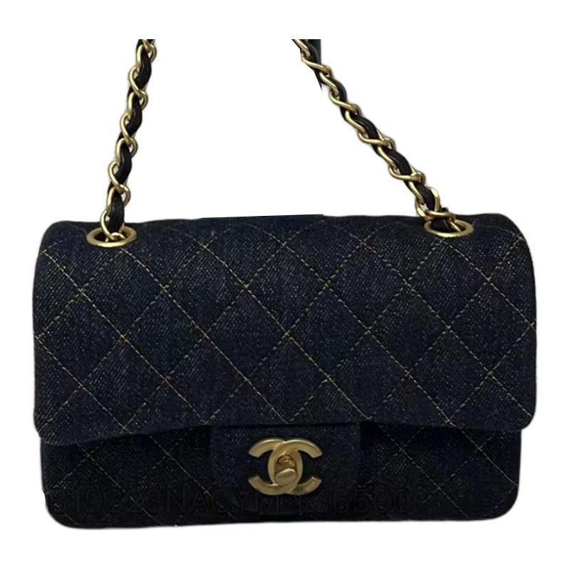 https://d2cva83hdk3bwc.cloudfront.net/A69900-B19323-NACYM-chanel-leather-crossbody-bag-shoulder-bag-women-s-black-1.jpg