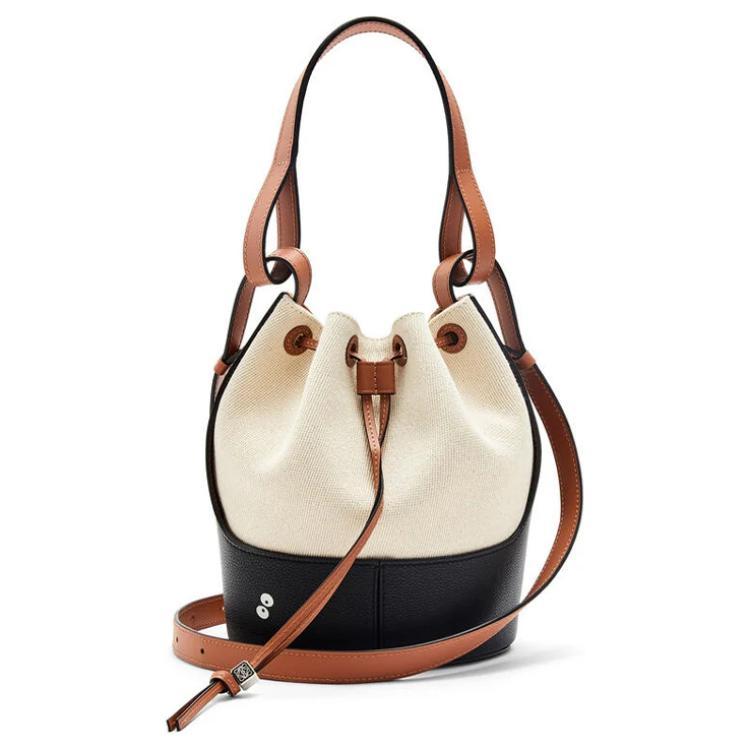 https://d2cva83hdk3bwc.cloudfront.net/A710C31X47-2426-loewe-balloon-handbags-1.jpg