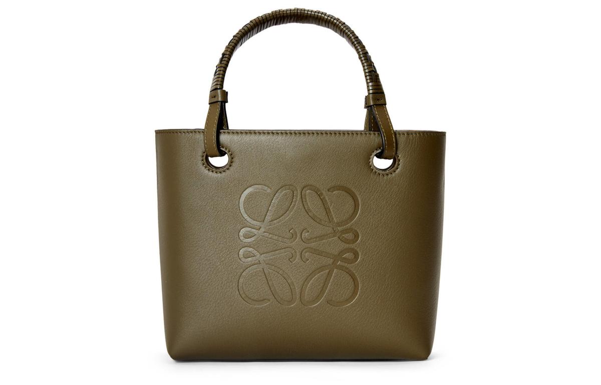 https://d2cva83hdk3bwc.cloudfront.net/A717S74X02-3969-loewe-anagram-handbags-1.jpg