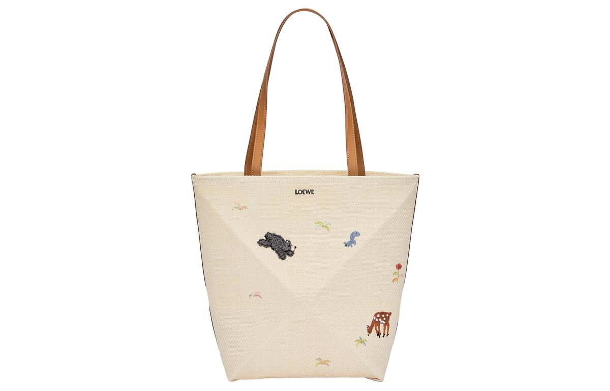 https://d2cva83hdk3bwc.cloudfront.net/A779G50X09-2370-loewe-suna-fujita-collaboration-canvas-tote-bag-shopping-bag-handbag-women-s-natural-1.jpg