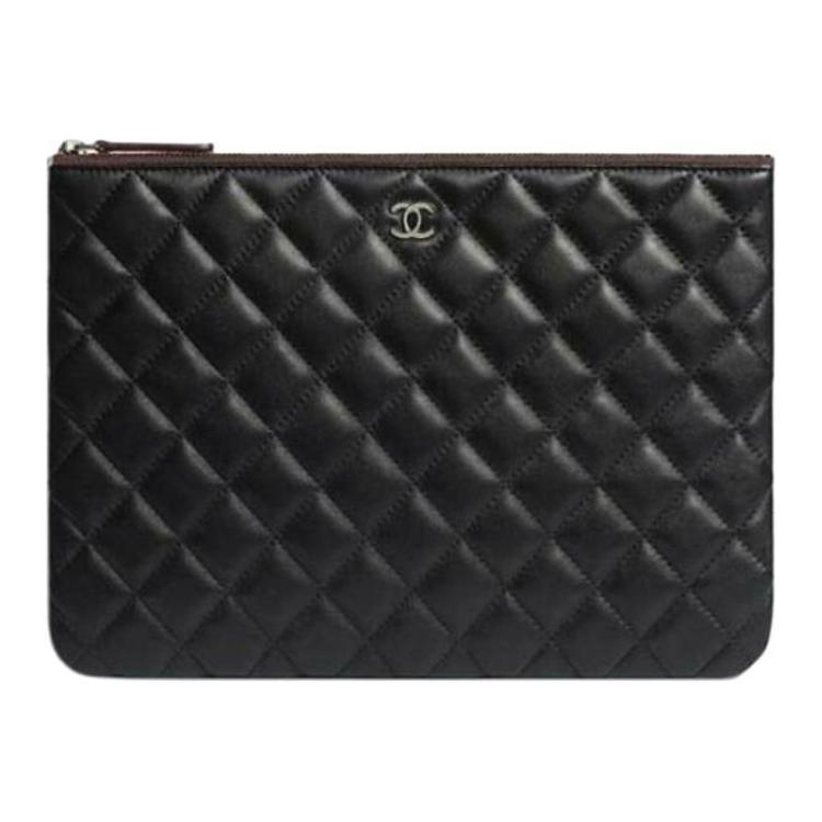 https://d2cva83hdk3bwc.cloudfront.net/A82545-Y01480-C3906-chanel-lambskin-clutch-medium-size-women-s-black-1.jpg