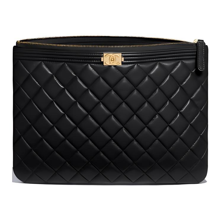 https://d2cva83hdk3bwc.cloudfront.net/A84406-Y07659-94305-chanel-leboy-clutches-1.jpg