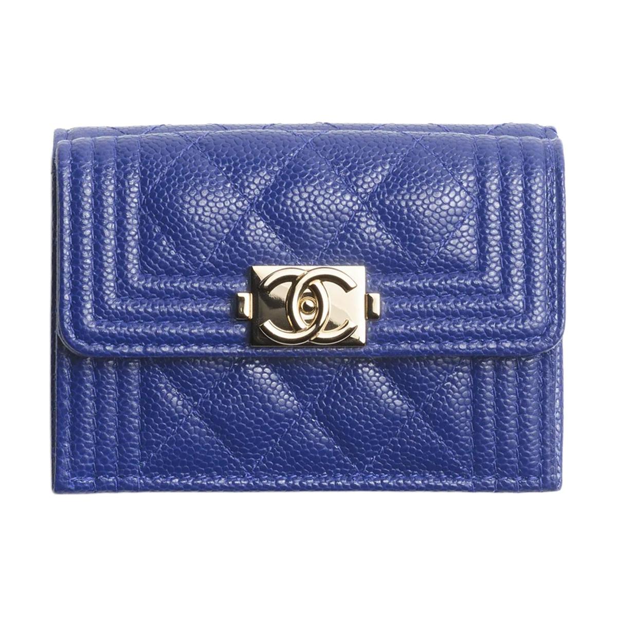 https://d2cva83hdk3bwc.cloudfront.net/A84432-B06643-NQ337-chanel-embossed-calfskin-with-grains-pocket-wallet-small-size-women-s-blue-1.jpg