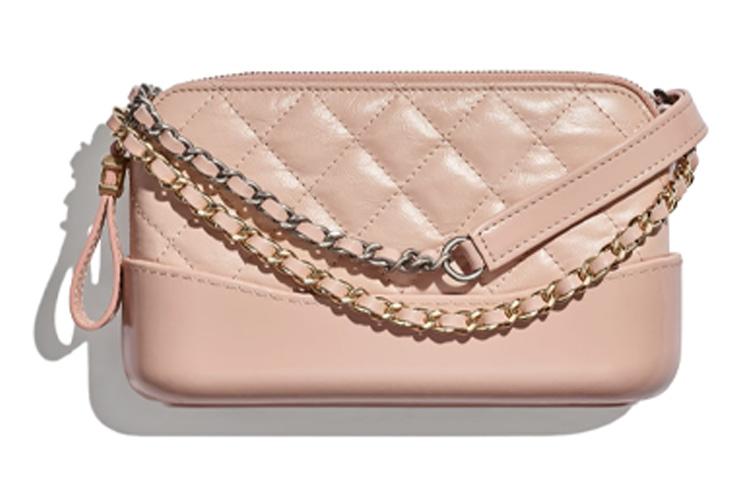 https://d2cva83hdk3bwc.cloudfront.net/A94505-Y61477-N0430-chanel-gabrielle-calfskin-shoulder-bag-crossbody-bag-mini-women-s-light-pink-red-gold-silver-1.jpg