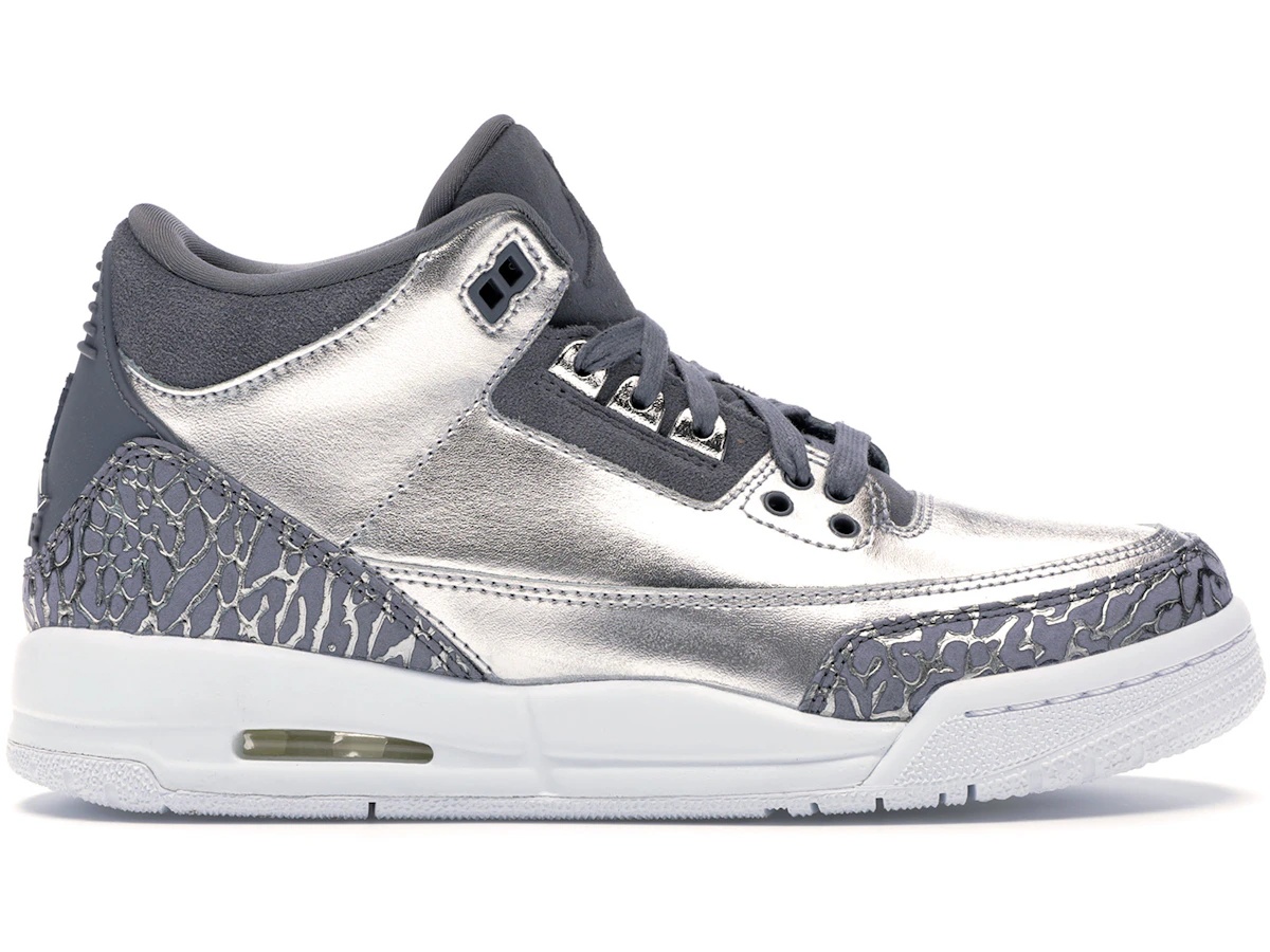 https://d2cva83hdk3bwc.cloudfront.net/AA1243-020-jordan-3-retro-premium-heiress-metallic-silver-gs--1.jpg