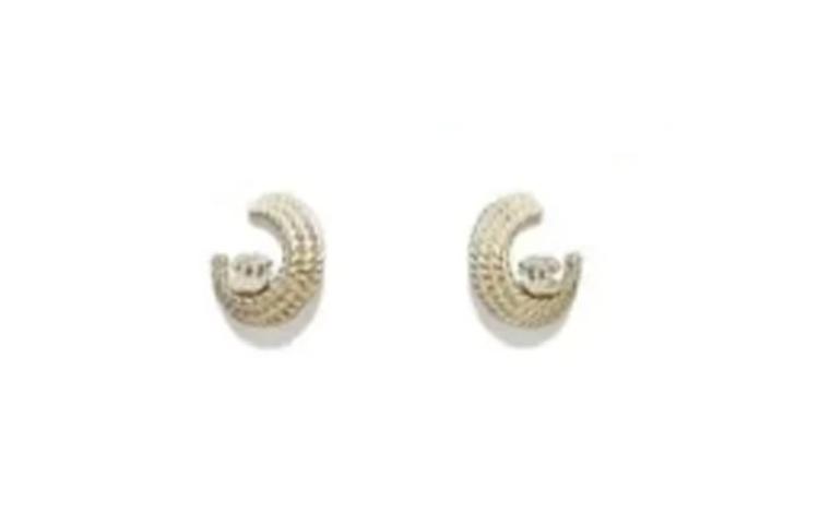 Chanel Melee Diamonds Stud Earrings Unisex Gold