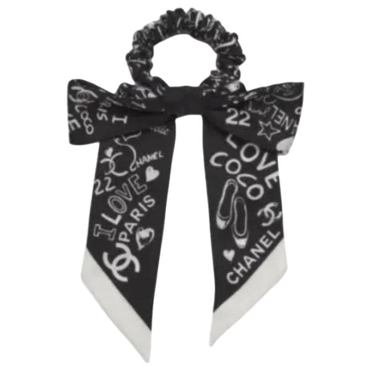 https://d2cva83hdk3bwc.cloudfront.net/AB-25P-034-chanel-hair-ties-unisex-black-1.jpg