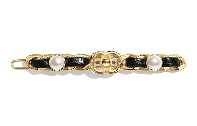 https://d2cva83hdk3bwc.cloudfront.net/AB4448-B03671-N8212-chanel-hair-clips-women-s-1.jpg