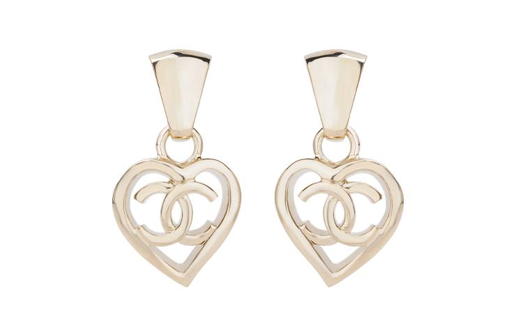 https://d2cva83hdk3bwc.cloudfront.net/AB7895-B07713-NG966-chanel-earrings-women-s-1.jpg