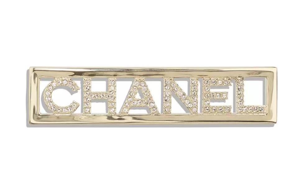 https://d2cva83hdk3bwc.cloudfront.net/ABA344B10466NM942-chanel-brooches-women-s-silver-1.jpg