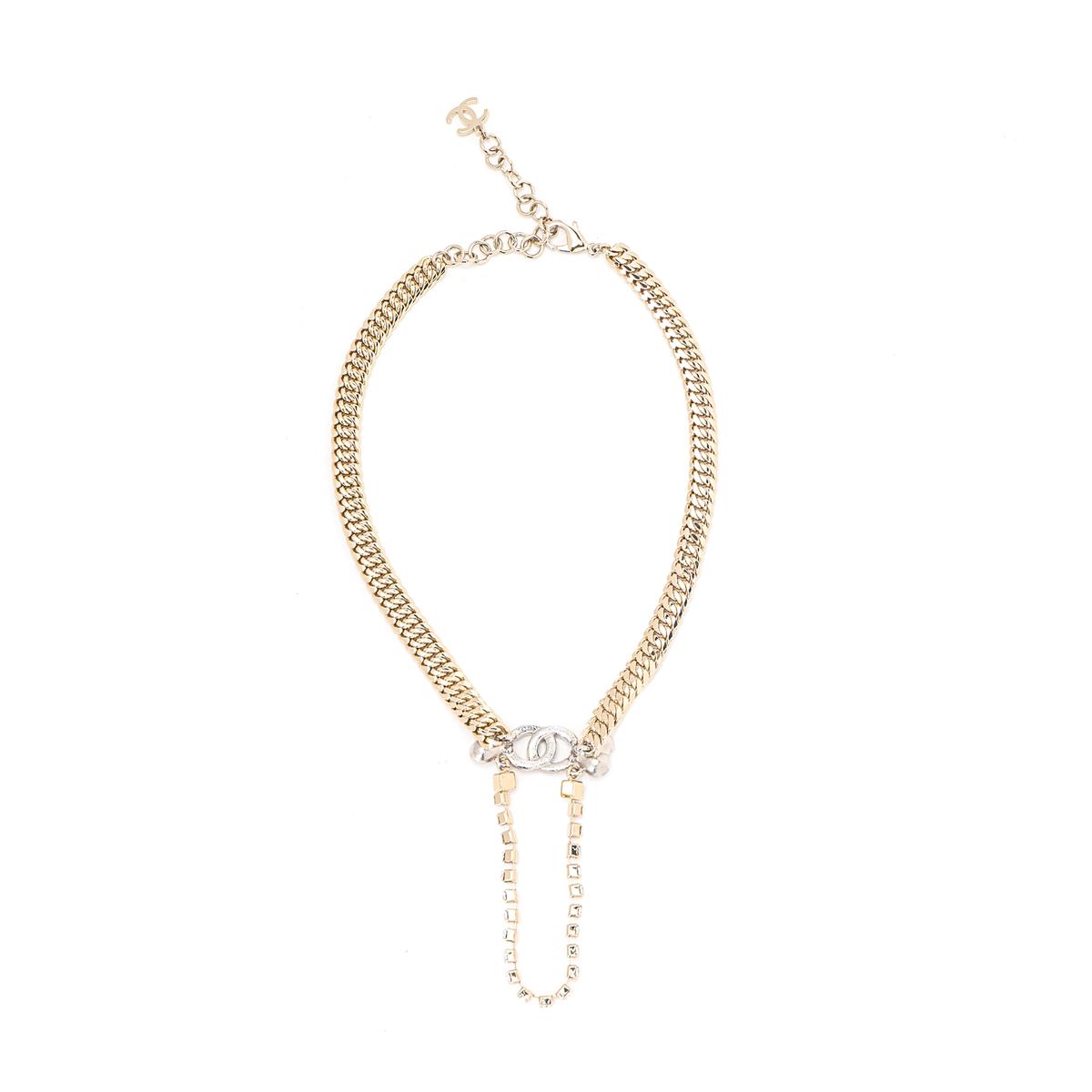 https://d2cva83hdk3bwc.cloudfront.net/ABA882-B10902-NO033-chanel-necklaces-women-s-gold-1.jpg