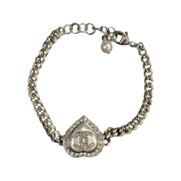 https://d2cva83hdk3bwc.cloudfront.net/ABB621%20B14142-chanel-alloy-rhinestone-bracelets-women-s-gold-1.jpg