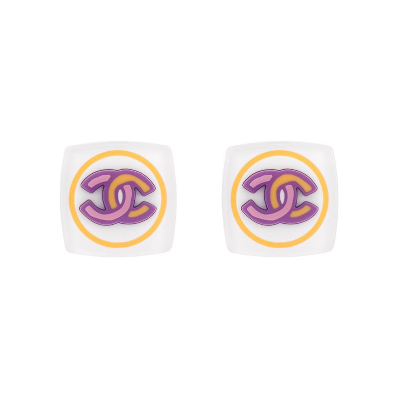 https://d2cva83hdk3bwc.cloudfront.net/ABC833-B15438-NU593-chanel-stud-earrings-women-s-1.jpg