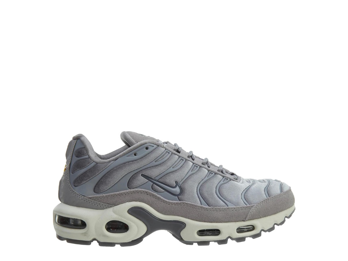 https://d2cva83hdk3bwc.cloudfront.net/AH6788-001-nike-air-max-plus-lx-gunsmoke-atmosphere-grey-women-s--1.jpg