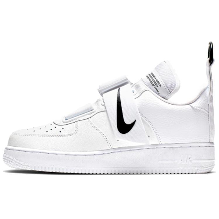 https://d2cva83hdk3bwc.cloudfront.net/AO1531-101-nike-air-force-1-utility-white-black-white-sole-1.jpg