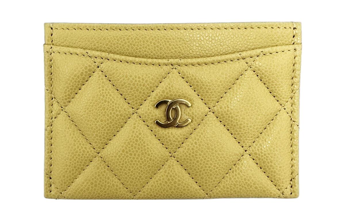 https://d2cva83hdk3bwc.cloudfront.net/AP0213-B10583-NO197-chanel-calfskin-card-holder-women-s-beige-yellow-1.jpg