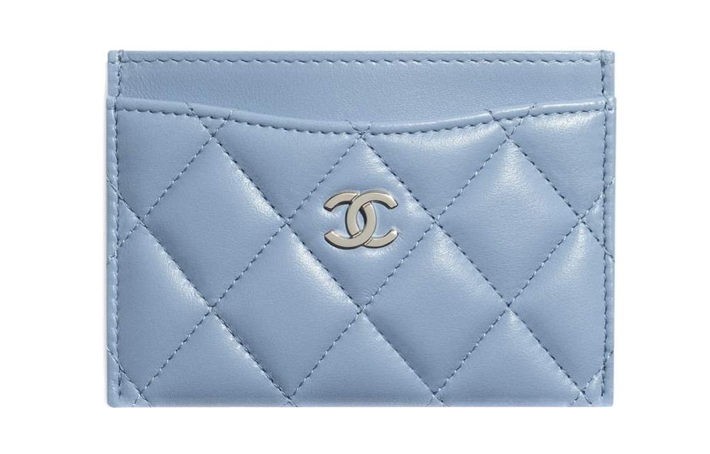 https://d2cva83hdk3bwc.cloudfront.net/AP0213-Y04059-NA104-chanel-card-holders-1.jpg