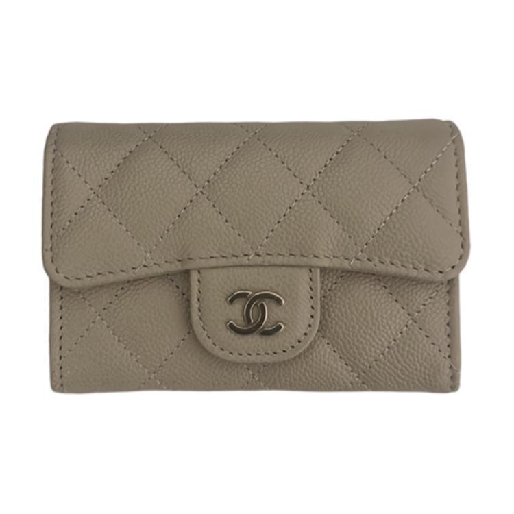 https://d2cva83hdk3bwc.cloudfront.net/AP0214-B10583-NADOH-chanel-grained-embossed-cow-leather-card-holder-women-s-khaki-1.jpg