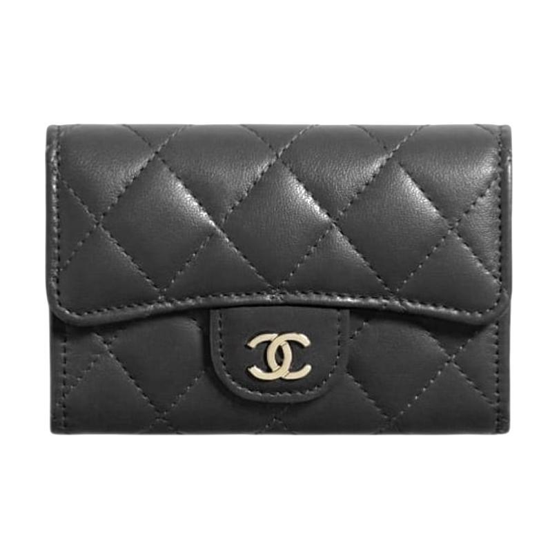 https://d2cva83hdk3bwc.cloudfront.net/AP0214-Y04059-NZG83-chanel-sheepskin-card-holder-women-s-dark-gray-1.jpg