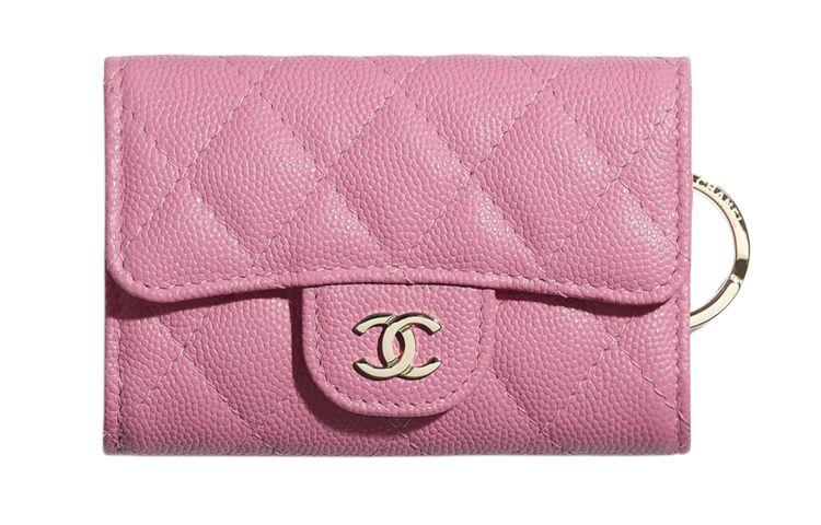 https://d2cva83hdk3bwc.cloudfront.net/AP0222-Y33352-NB358-chanel-wallets-1.jpg