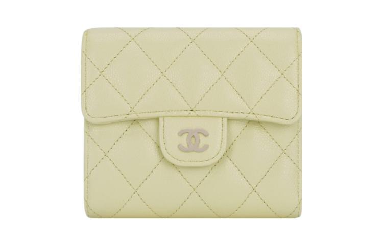 https://d2cva83hdk3bwc.cloudfront.net/AP0231-B10583-NN289-chanel-wallets-1.jpg