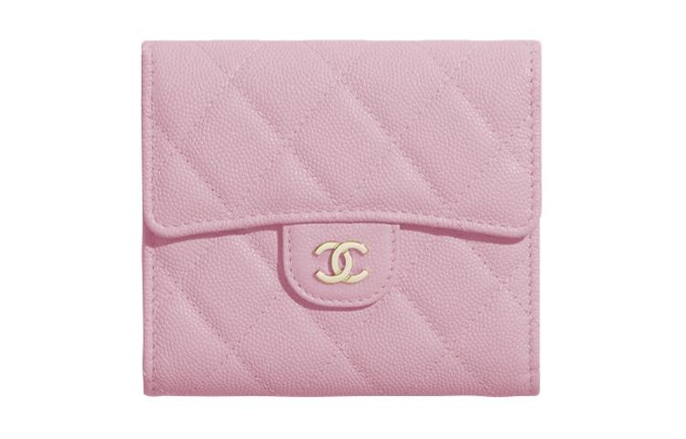 https://d2cva83hdk3bwc.cloudfront.net/AP0231-Y33352-NC021-chanel-classic-flap-cf-wallets-1.jpg
