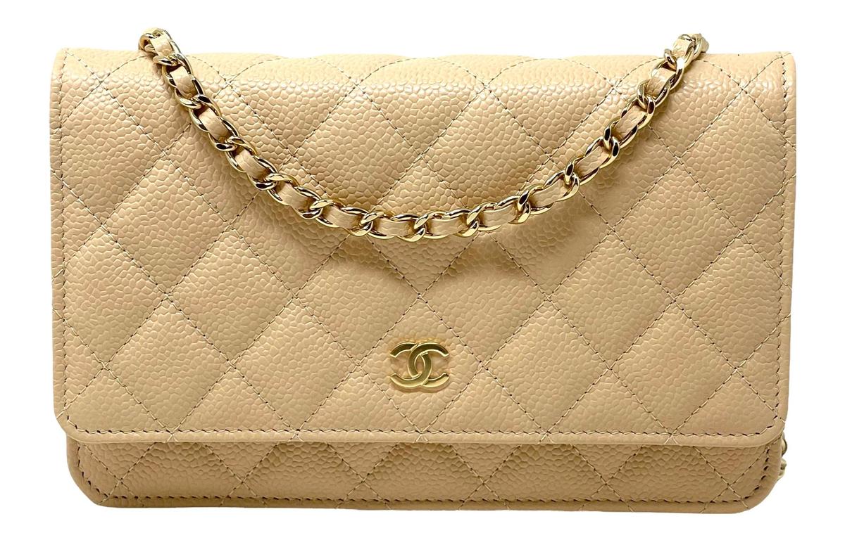 https://d2cva83hdk3bwc.cloudfront.net/AP0250-Y01864-21209-chanel-woc-crossbody-bags-1.jpg