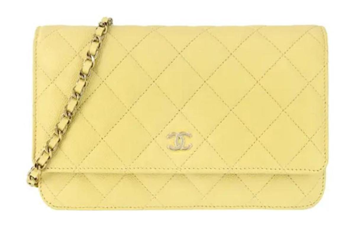https://d2cva83hdk3bwc.cloudfront.net/AP0250-Y33352-NG754-chanel-embossed-shiny-calfskin-shoulder-bag-crossbody-bag-women-s-yellow-1.jpg