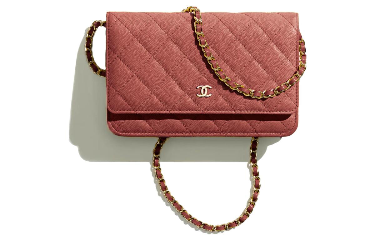 https://d2cva83hdk3bwc.cloudfront.net/AP0250-Y33352-NH621-chanel-woc-grained-embossed-cow-leather-wealth-bag-shoulder-bag-crossbody-bag-women-s-coral-pink-1.jpg