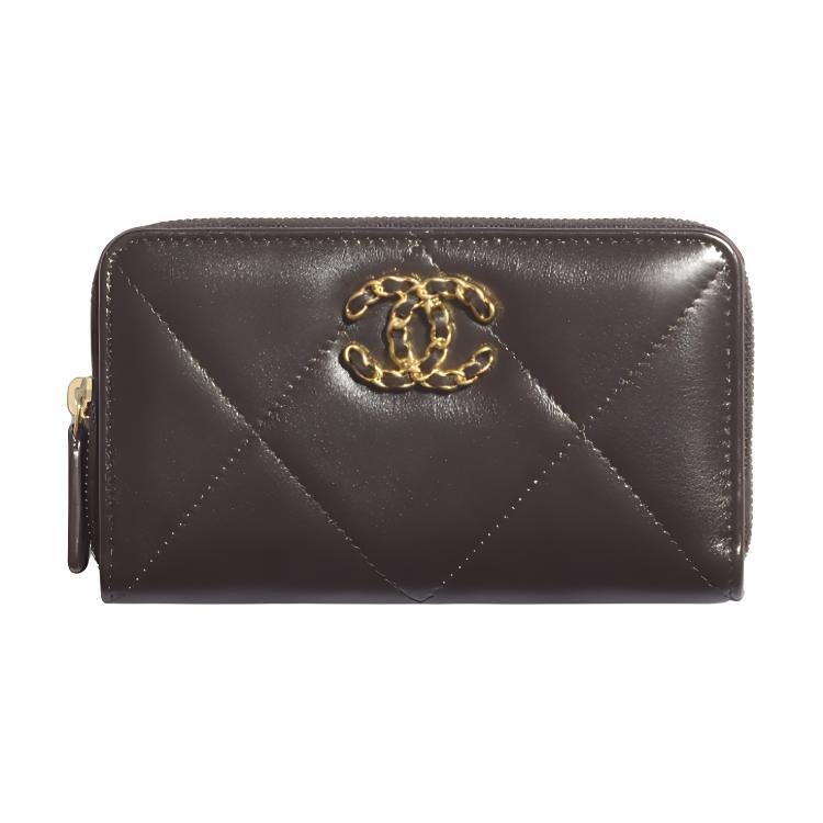 https://d2cva83hdk3bwc.cloudfront.net/AP0948-B04852-NC637-chanel-19bag-lambskin-wallet-women-s-brown-1.jpg