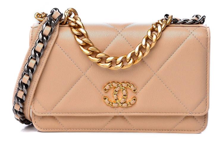 https://d2cva83hdk3bwc.cloudfront.net/AP0957-B04852-NG119-chanel-19bagwoc-sheepskin-handbag-shoulder-bag-backpack-crossbody-bag-women-s-shrimp-pink-1.jpg