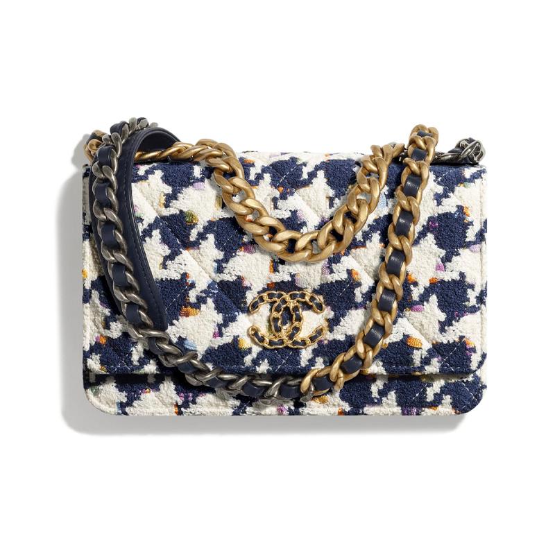 https://d2cva83hdk3bwc.cloudfront.net/AP0957-B05127-MF583-chanel-19bag-twill-soft-nappa-with-metal-shoulder-bag-crossbody-bag-women-s-white-marine-blue-1.jpg